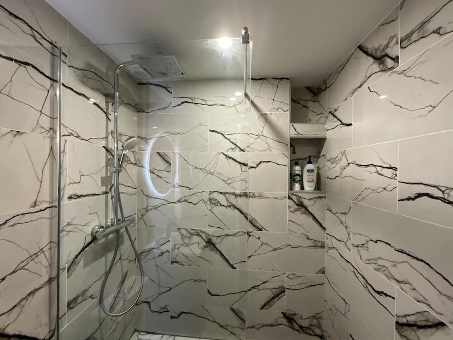 Ks Paris Studio Appart Near Station Gare Du Nord And Gare De L Est Екстер'єр фото